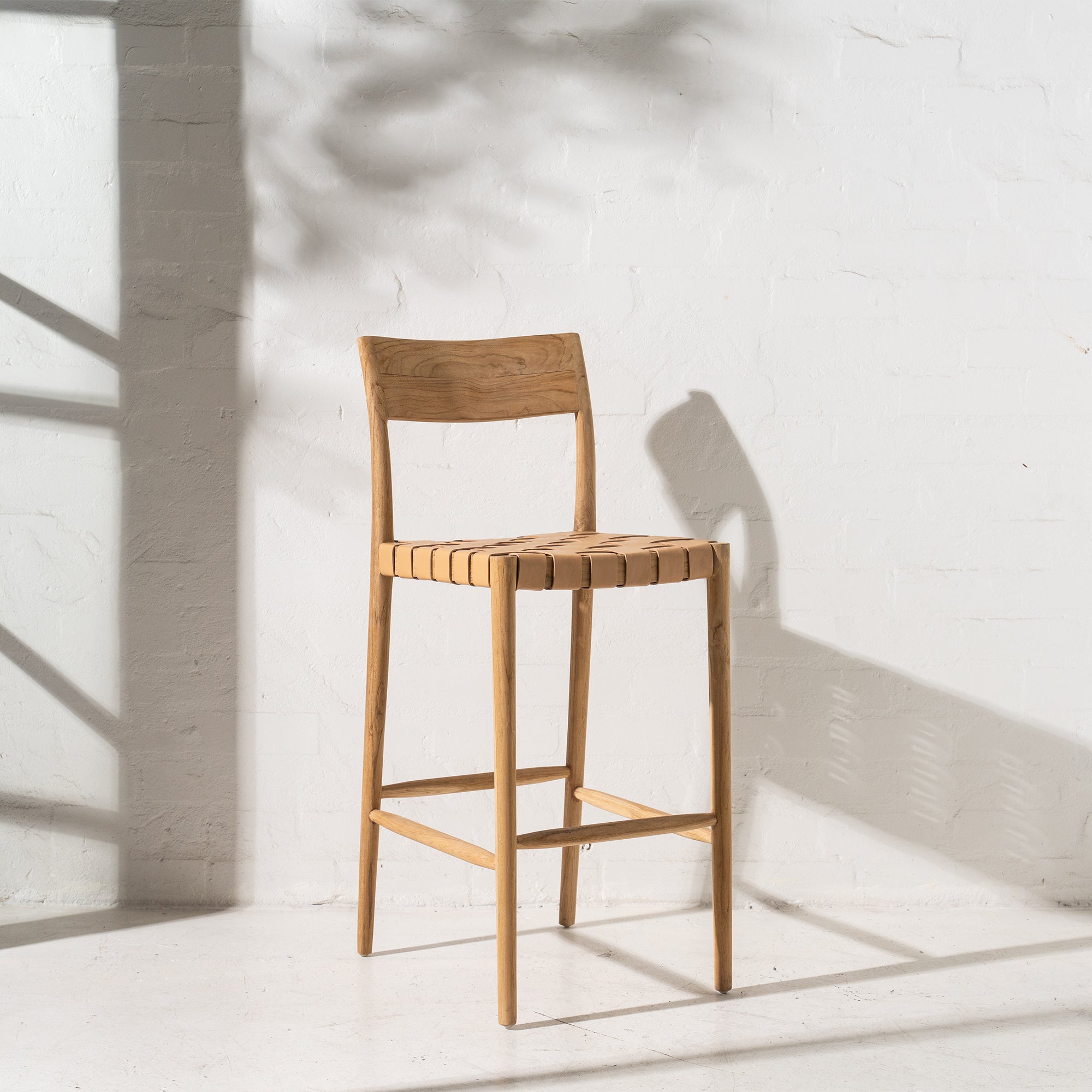 Shop Handcrafted Wooden Barstools - INARTISAN – Inartisan.
