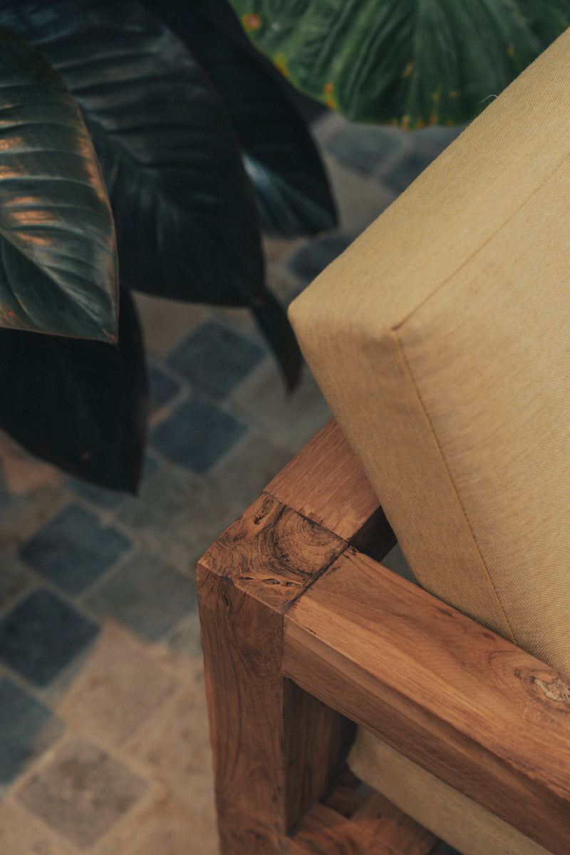 Lehana Outdoor Furniture