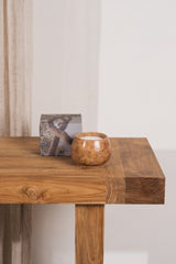 Luma Hand Poured Soy Candle in Marble Vessel - Rosso