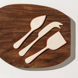 Alder Enamel Cheese Set - Cream