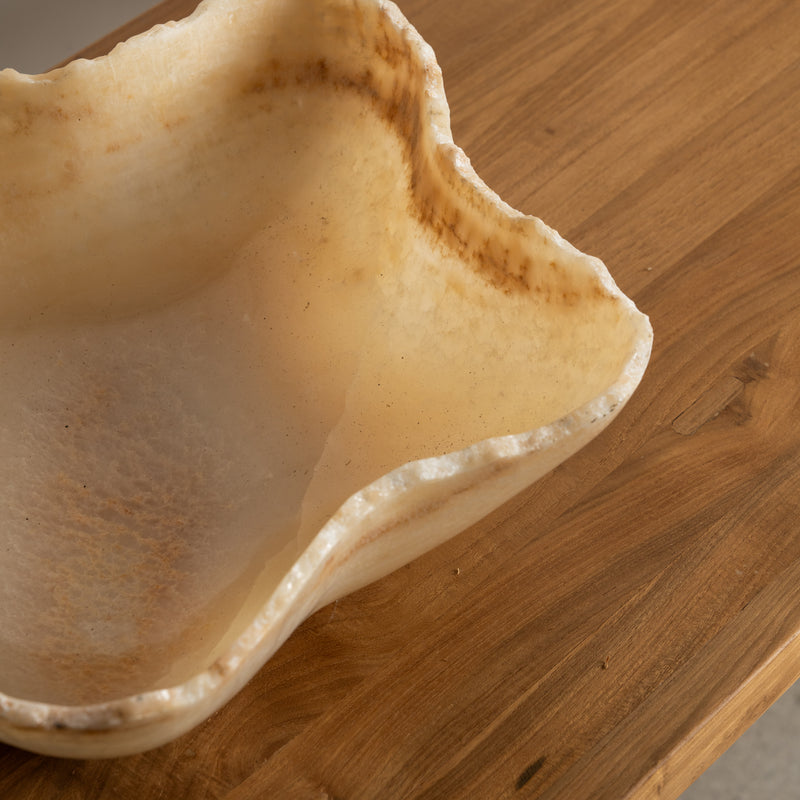 Amaris Curved Edge Solid Onyx Bowl