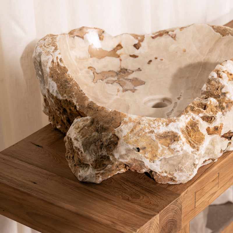 Erasmus Raw Onyx Basin