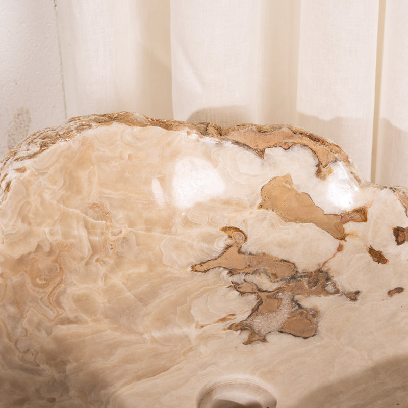 Erasmus Raw Onyx Basin