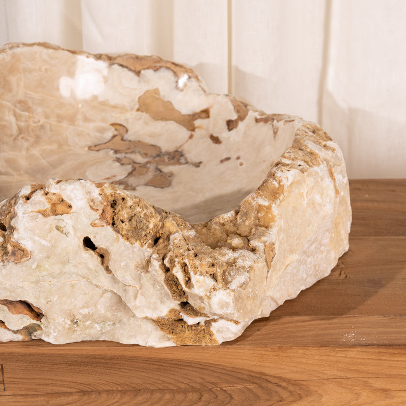 Erasmus Raw Onyx Basin
