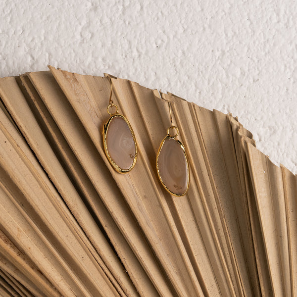 Hemi Single Drop Earrings
