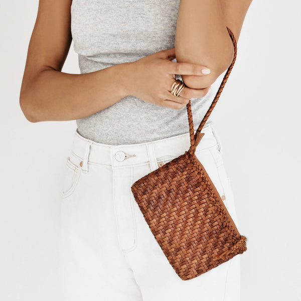 Juju The Shore Pouch - Amber