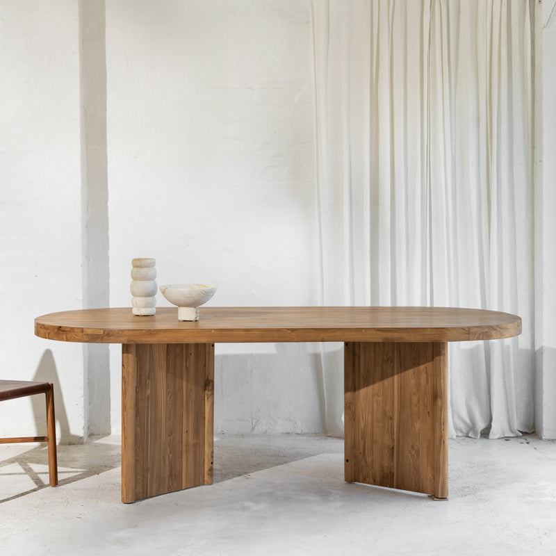 Otto Rounded End Dining Table