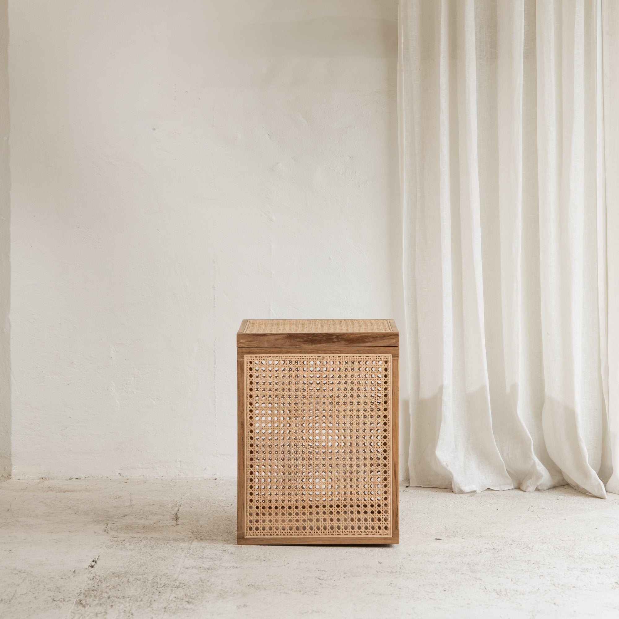 Paadini Rattan Side Table with Storage – Inartisan.
