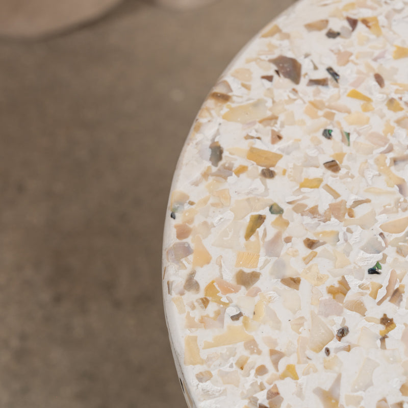 Tableuv Shell Thora Lightweight Side Table - Shell Finish – Inartisan.