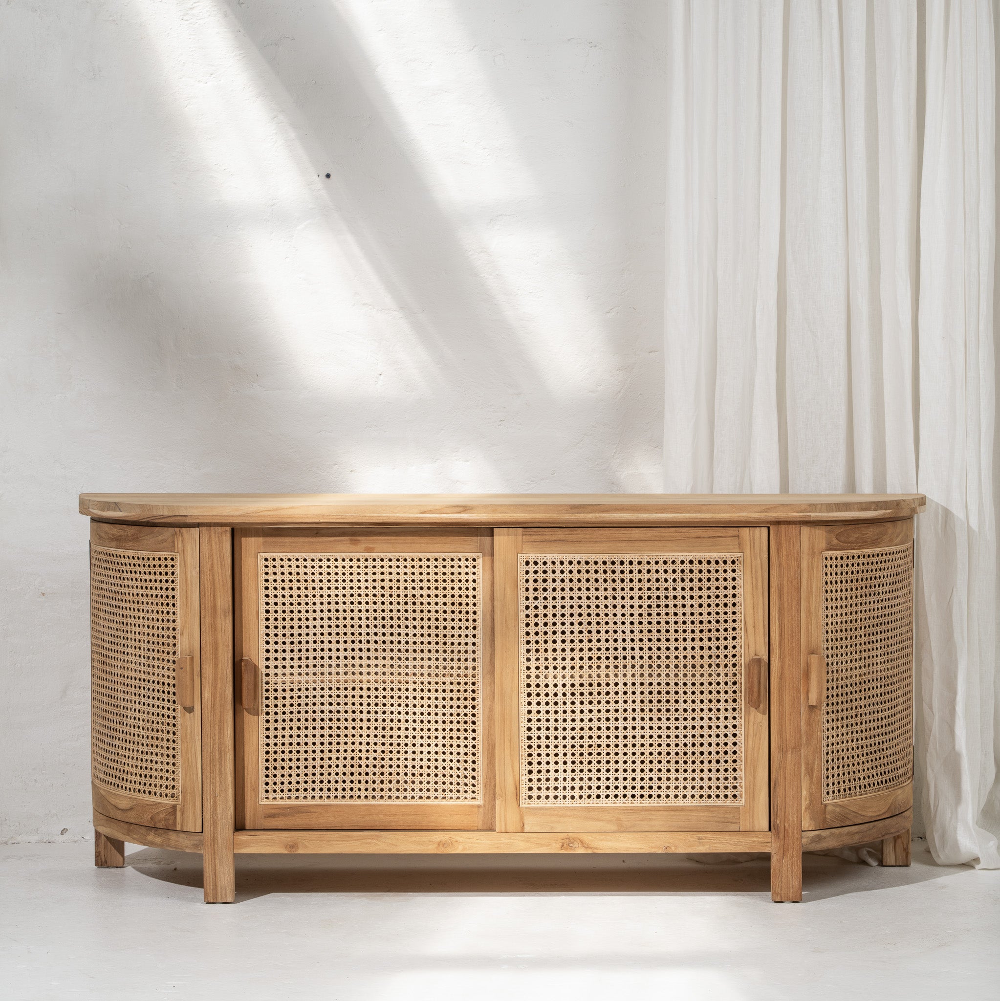 Altair Rattan Curved Console – Inartisan.