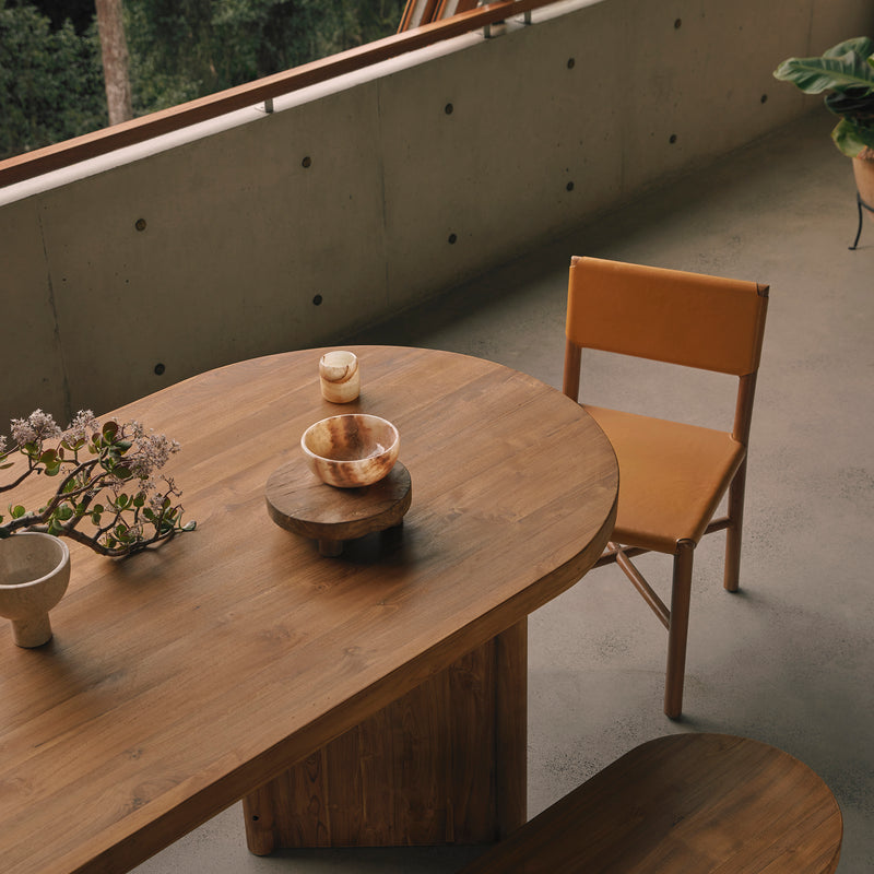 Otto Rounded End Dining Table